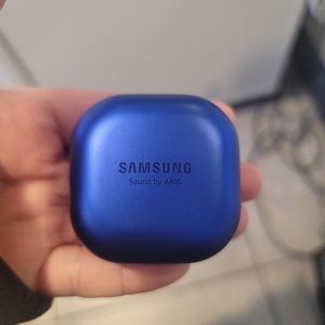 Samsung Galaxy Buds Live True Wireless Earbud Headphones -Blue, used once only